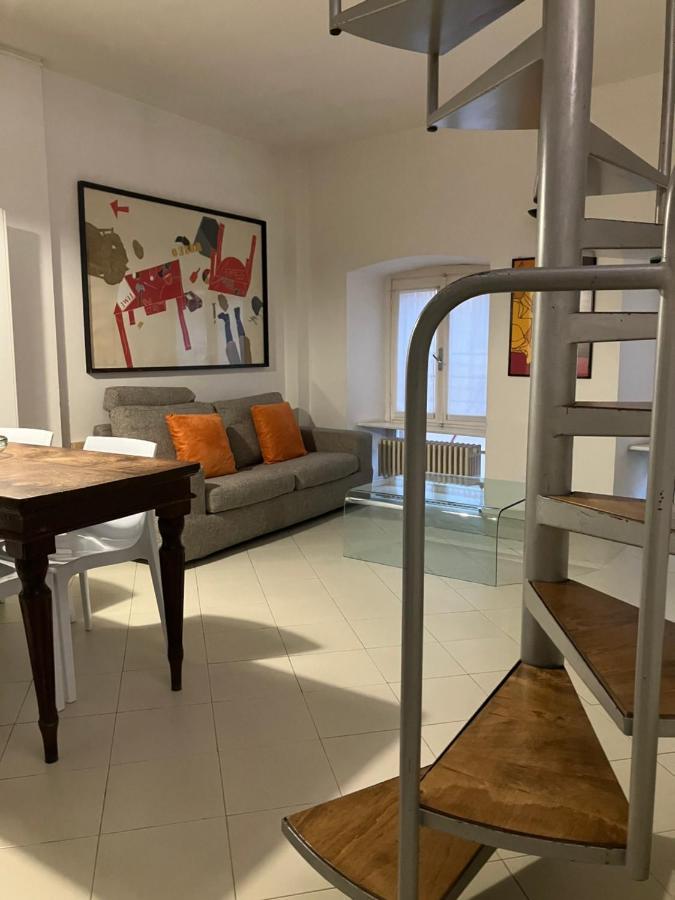 Cute And Cozy Centro Citta' Apartment Bergamo Luaran gambar